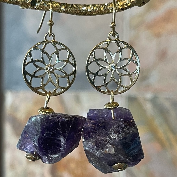 Artisan Handmade Natural Stone Earrings - Picture 6 of 6